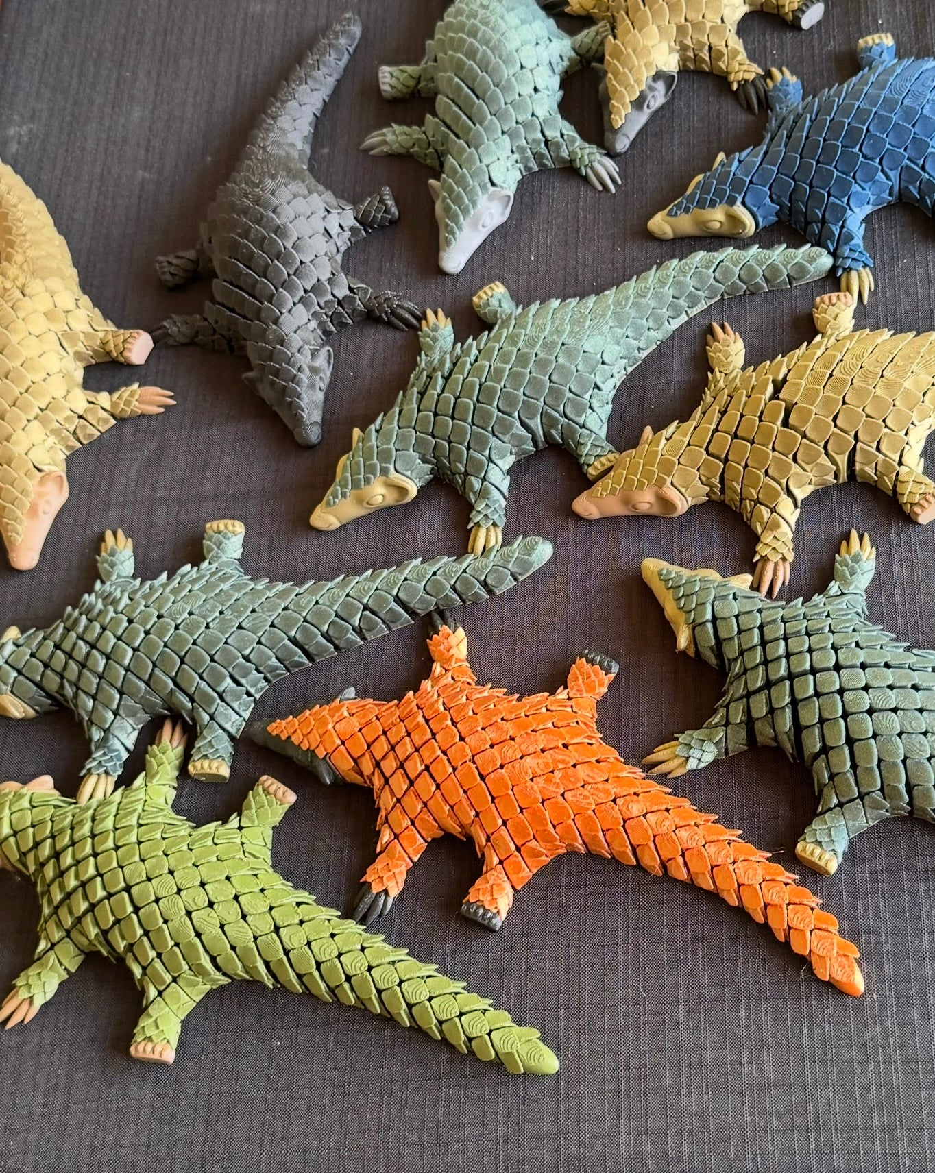 Pangolin articulating model